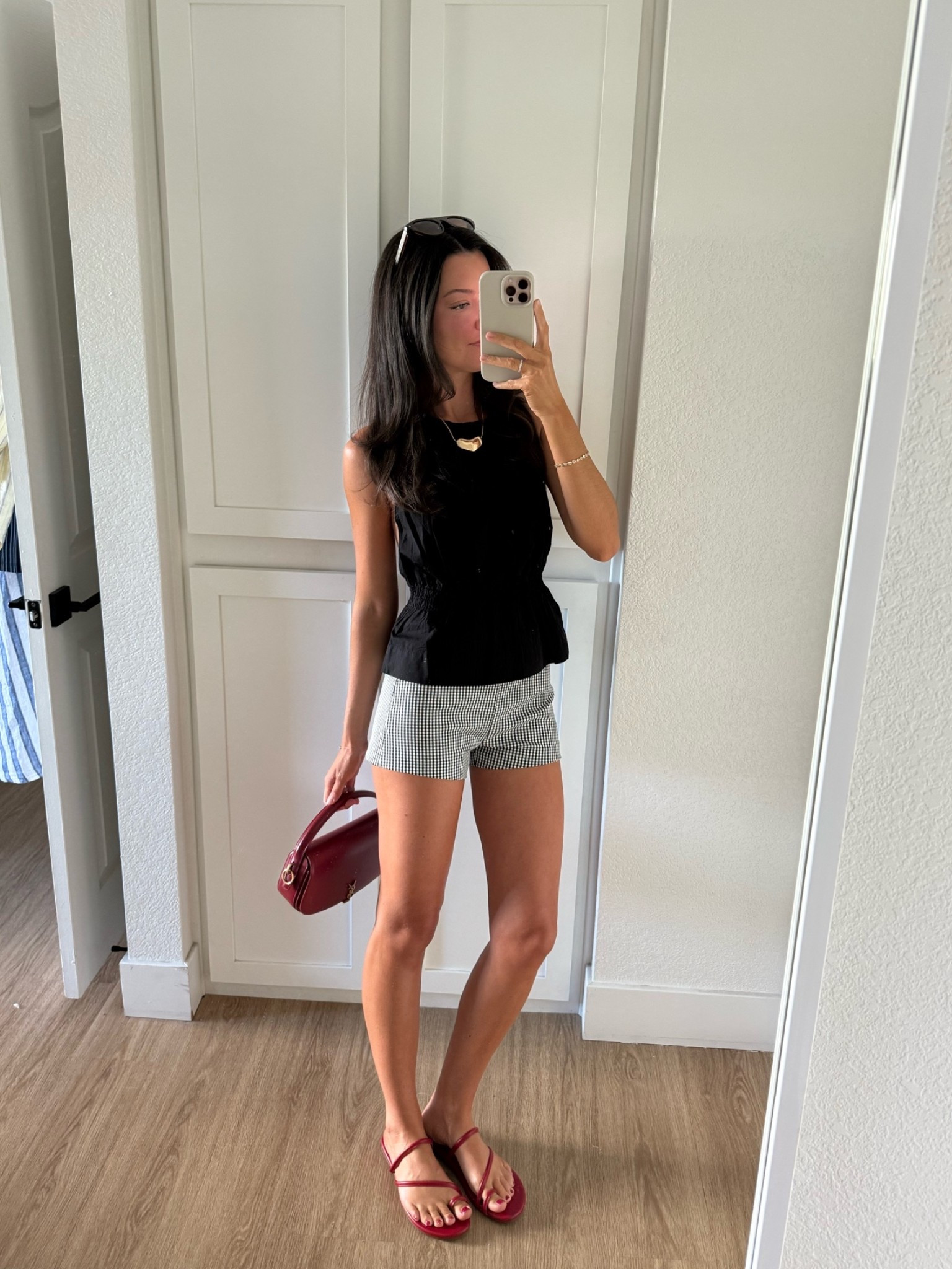 Outfit of the night! I’m 5’7 wearing size small in the tank top and XS on the mini shorts! Bag is rented from Vivrelle, code CASSIESETHNA will get your first month free!