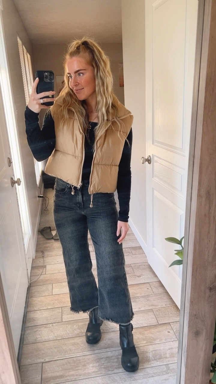 Amazon has the best affordable fall clothes, like 35$ for a puffer vest? I think yes!  

#LTKunder50 #LTKSeasonal #LTKfit