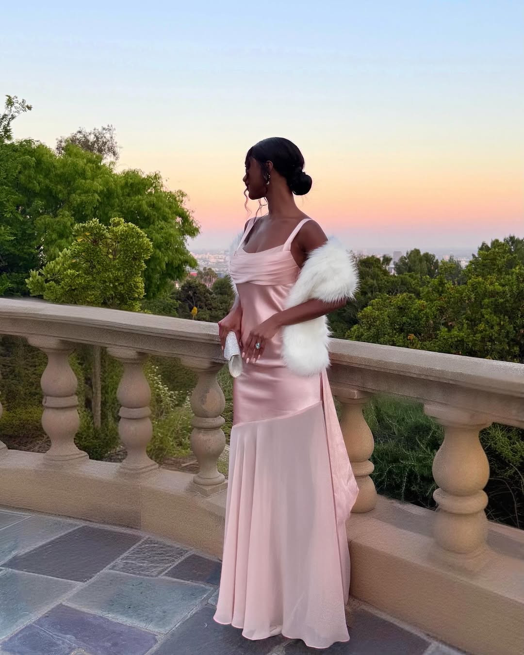 Feeling magical in this rose gold satin maxi dress and white fur stole from Azazie✨

Linking similar pieces to recreate the look💕

#pinkdress #chic #fashioninspo #OOTD #dressInspo #chicstyle #dinnerdress #luxurystyle #fashionfavorites #outfitInspo #maxidress #eveningdress

 

#LTKStyleTip