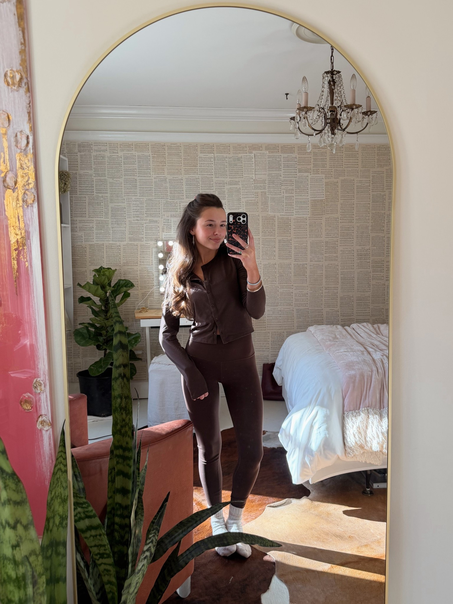 Amazon athletic lounge ootd🤎 
Wearing xs in top and bottom! 

#LTKActive #LTKHome #LTKootd