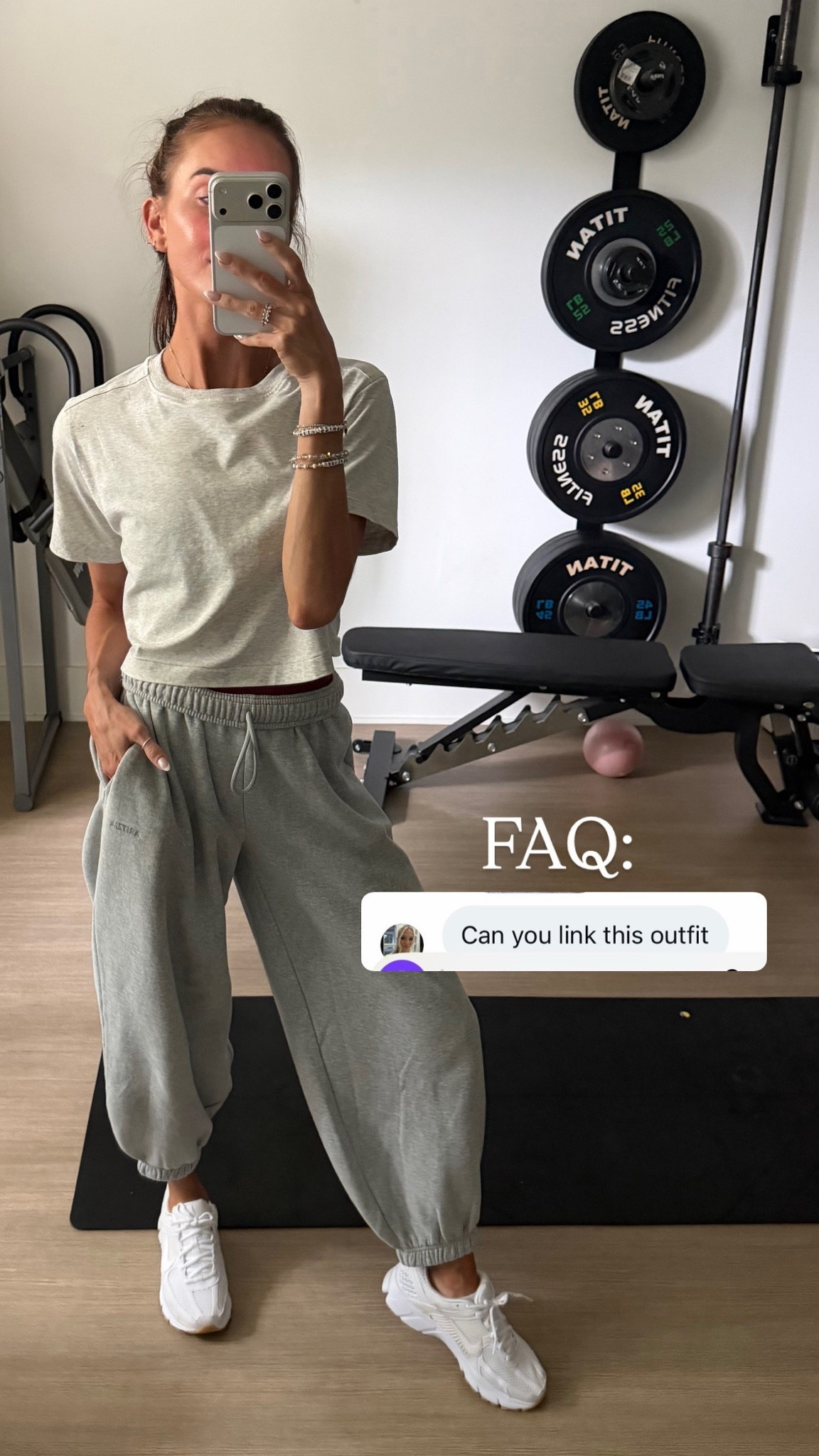 Some of my favorite sweatpants! Love the subtle barrel look 🙌🏼