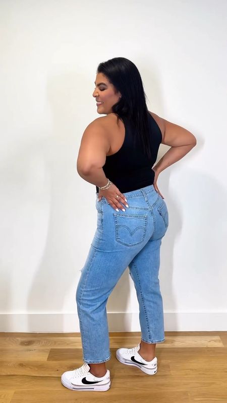 I got the viral millennial Levi’s jeans!!! These are high waisted, have a tiny bit of stretch and fit so good!!! I will be wearing these all spring and summer long!!
Jeans- size 12


#LTKmidsize #LTKSeasonal #LTKfindsunder50