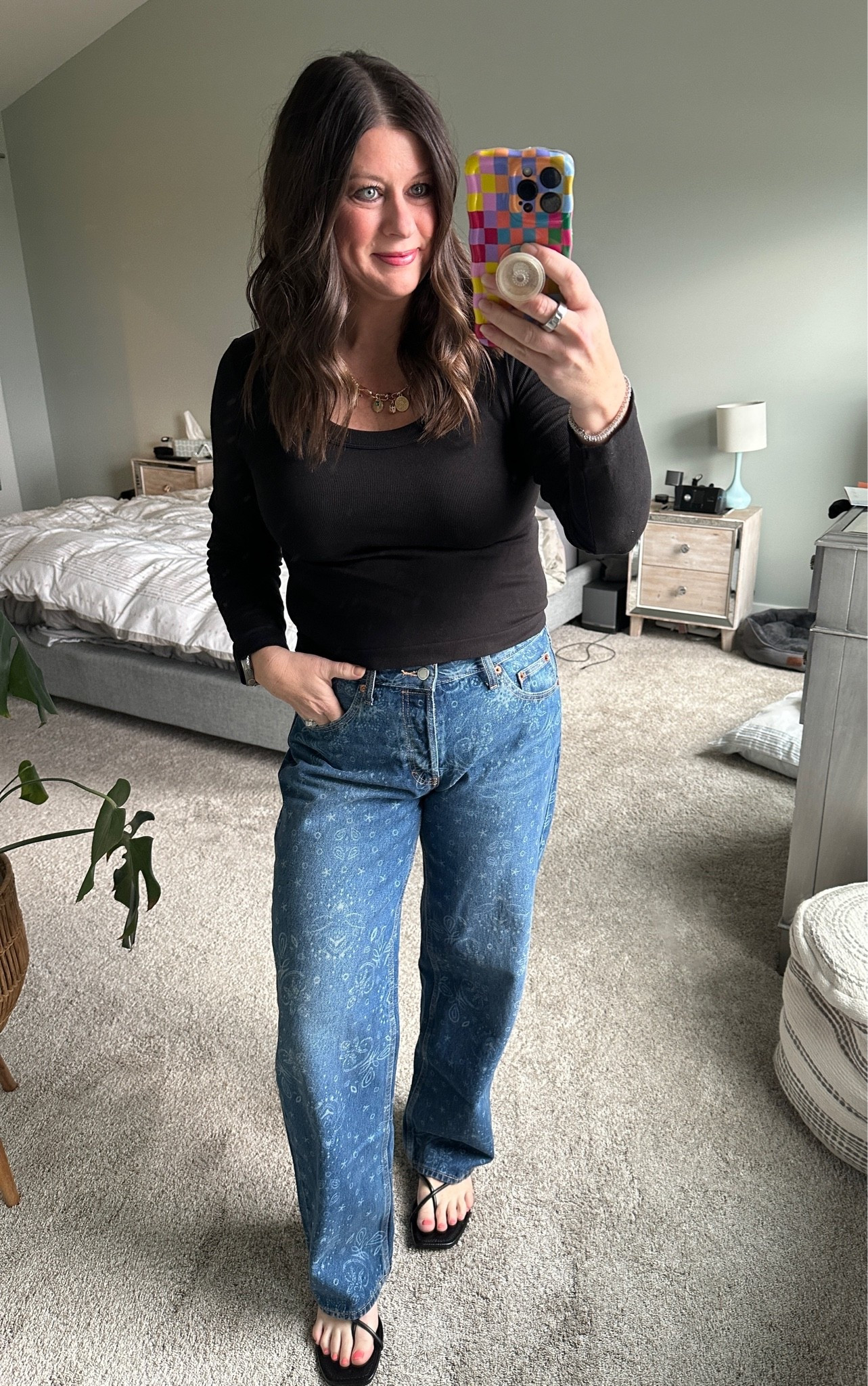 I couldn’t resist these bandana print jeans! They are so fun!

#LTKSeasonal #LTKmomlife #LTKdayinmylife