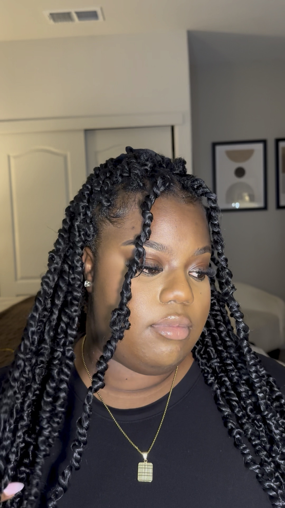 Simple Passion twist hair tutorial - hair inspo/protective style. I used the 3 way mirror to part the back of my hair. All items are linked below.

#LTKbeauty