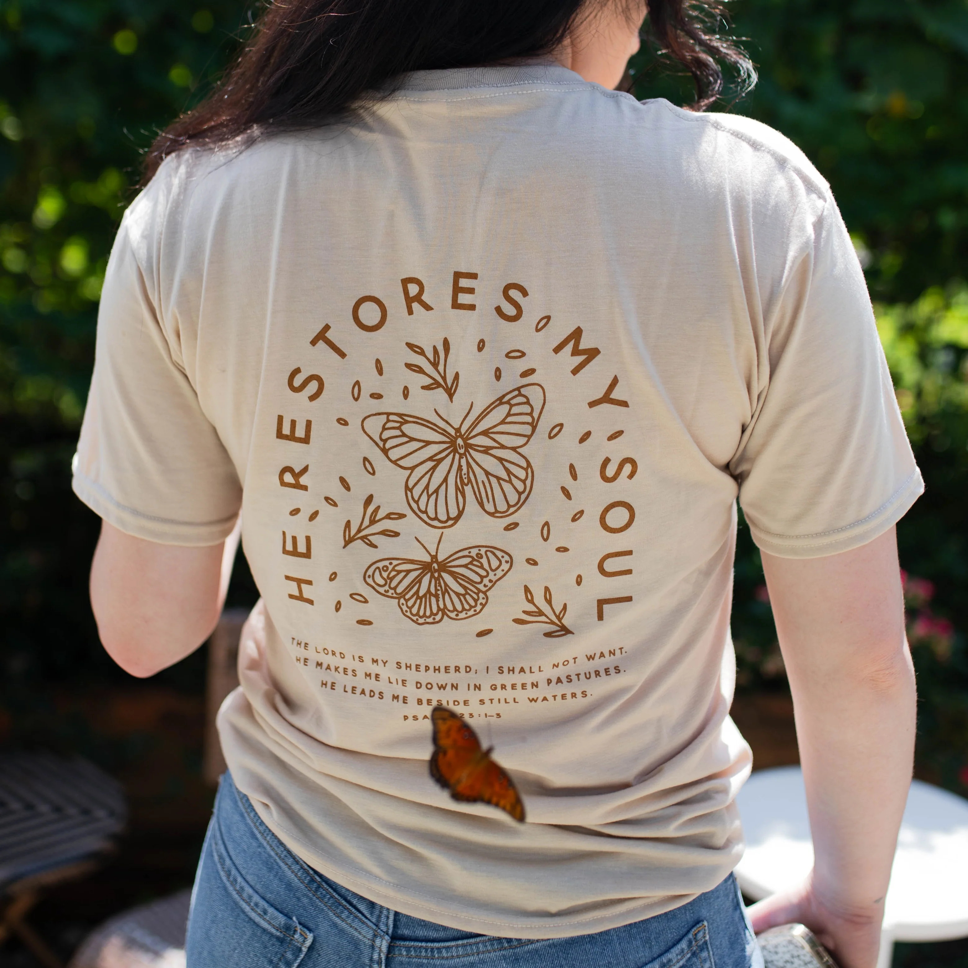 He Restores My Soul Tee | The Daily Grace Co.