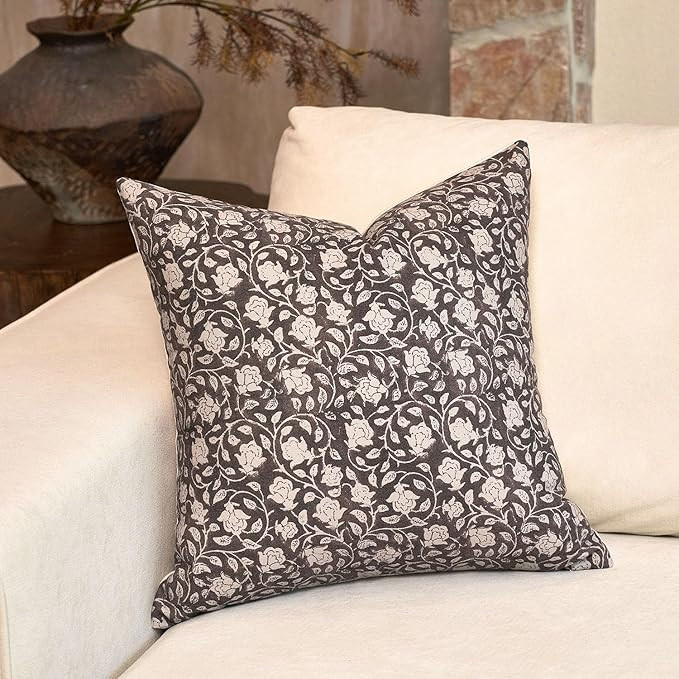 DOMVITUS Floral Pillow Covers 20x20, Throw Pillows for Couch, Block Print Pillow Cover, Decorativ... | Amazon (US)