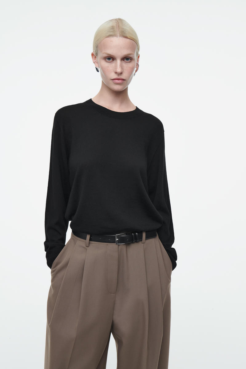 COS Women's Merino Crewneck Jumper in Black | Wool | Size: Medium | COS (AU)