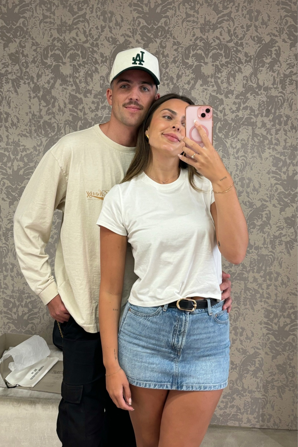 The perfect white tee 