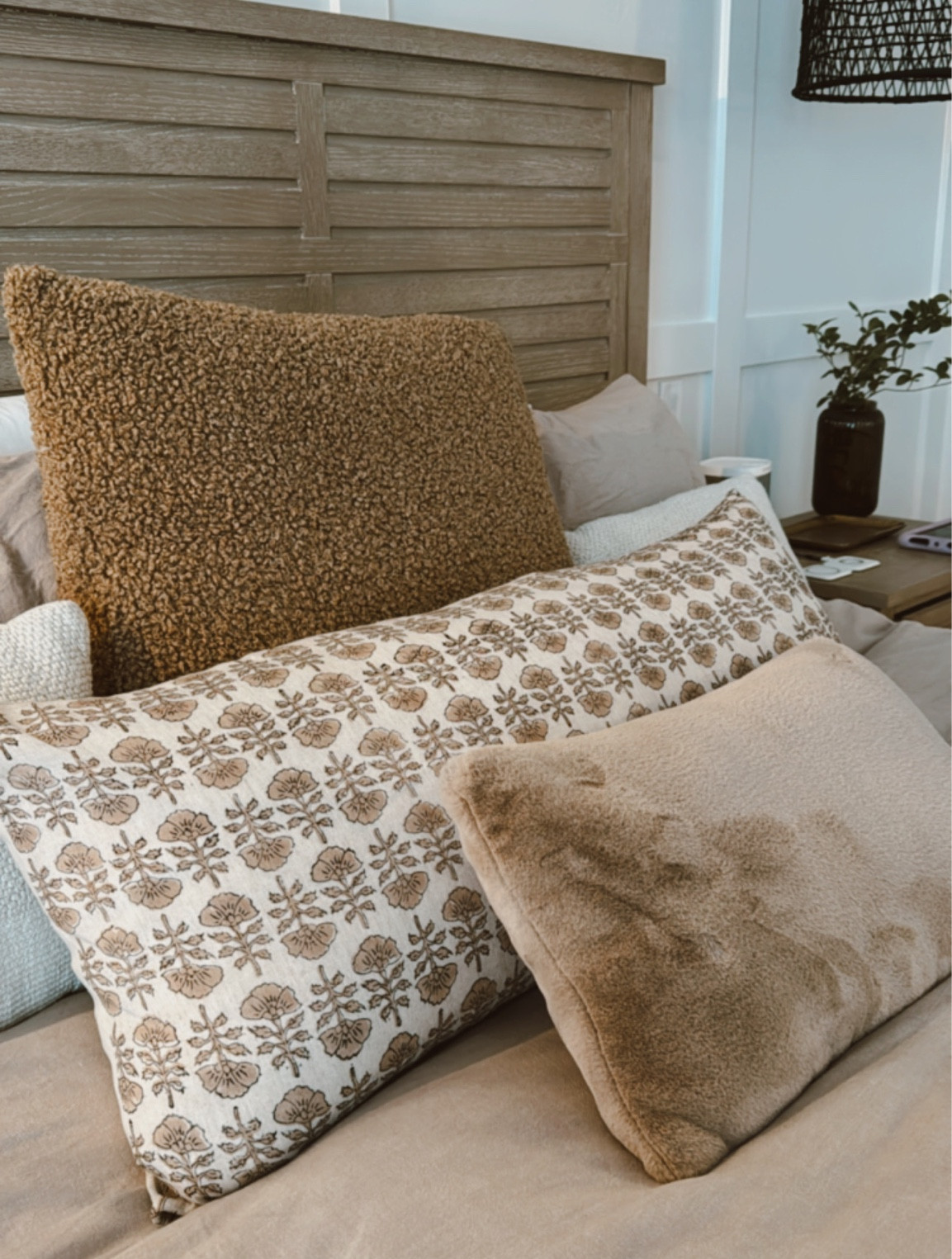 New pillow 😍 

#LTKhome #LTKfindsunder100 #LTKSeasonal