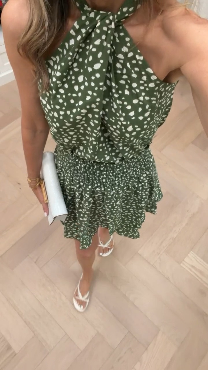 I’m 5’6’’ wearing size XS.
-set on sale now @Gibsonlook 
-clutch is linked in my ShopMy https://go.shopmy.us/p-59093230

#LTKootd #LTKOver40 #LTKSaleAlert