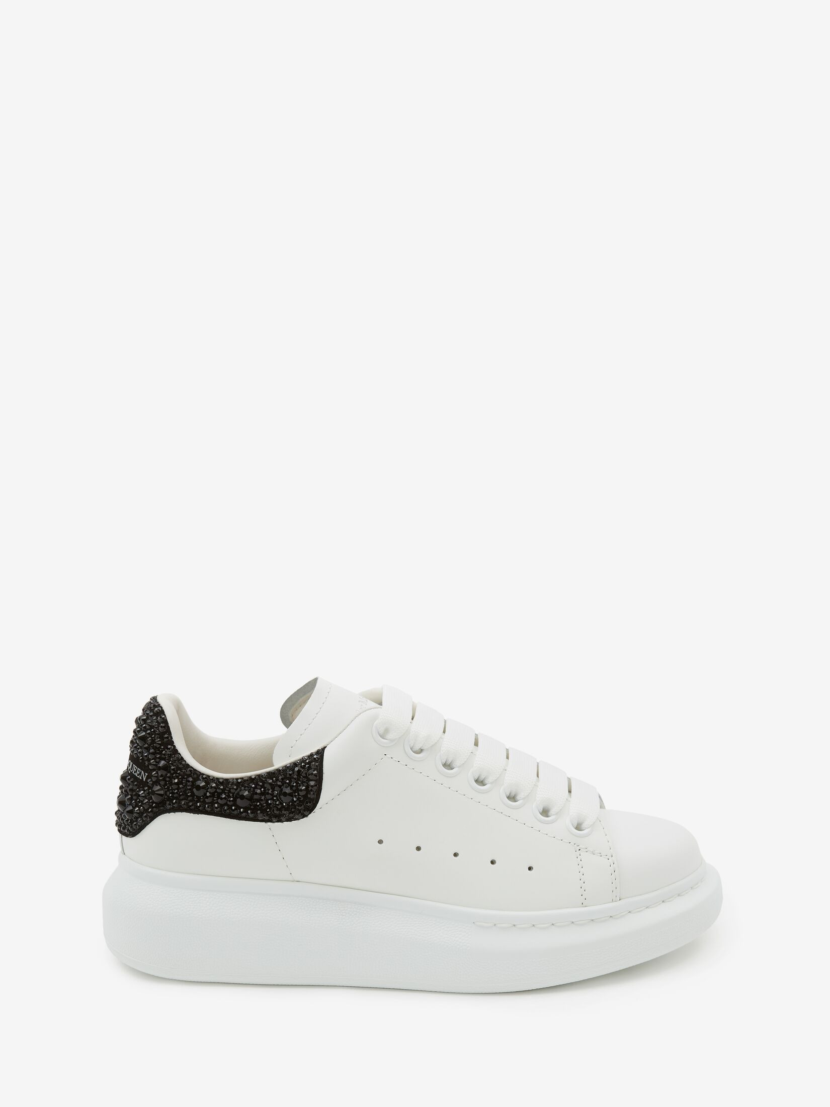 Women's Oversized Sneaker in White/jet Black | Alexander McQueen