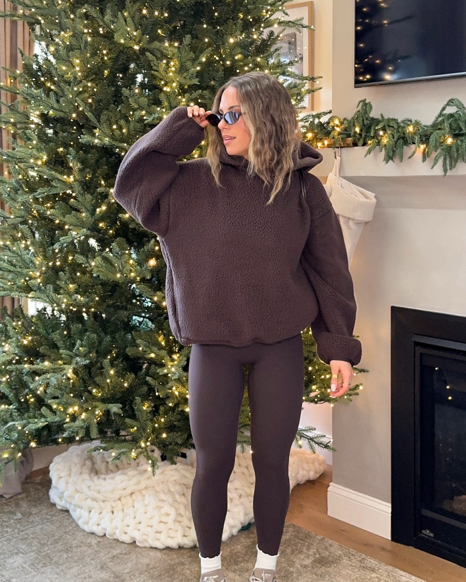 This polartech hoodie from Aritzia is SO COMFY!! 😍✨

#aritzia #polartech #hoodie #workoutgear #winterootd #winteroutfitinspo



#LTKfitnessgoals #LTKootd #LTKmomlife