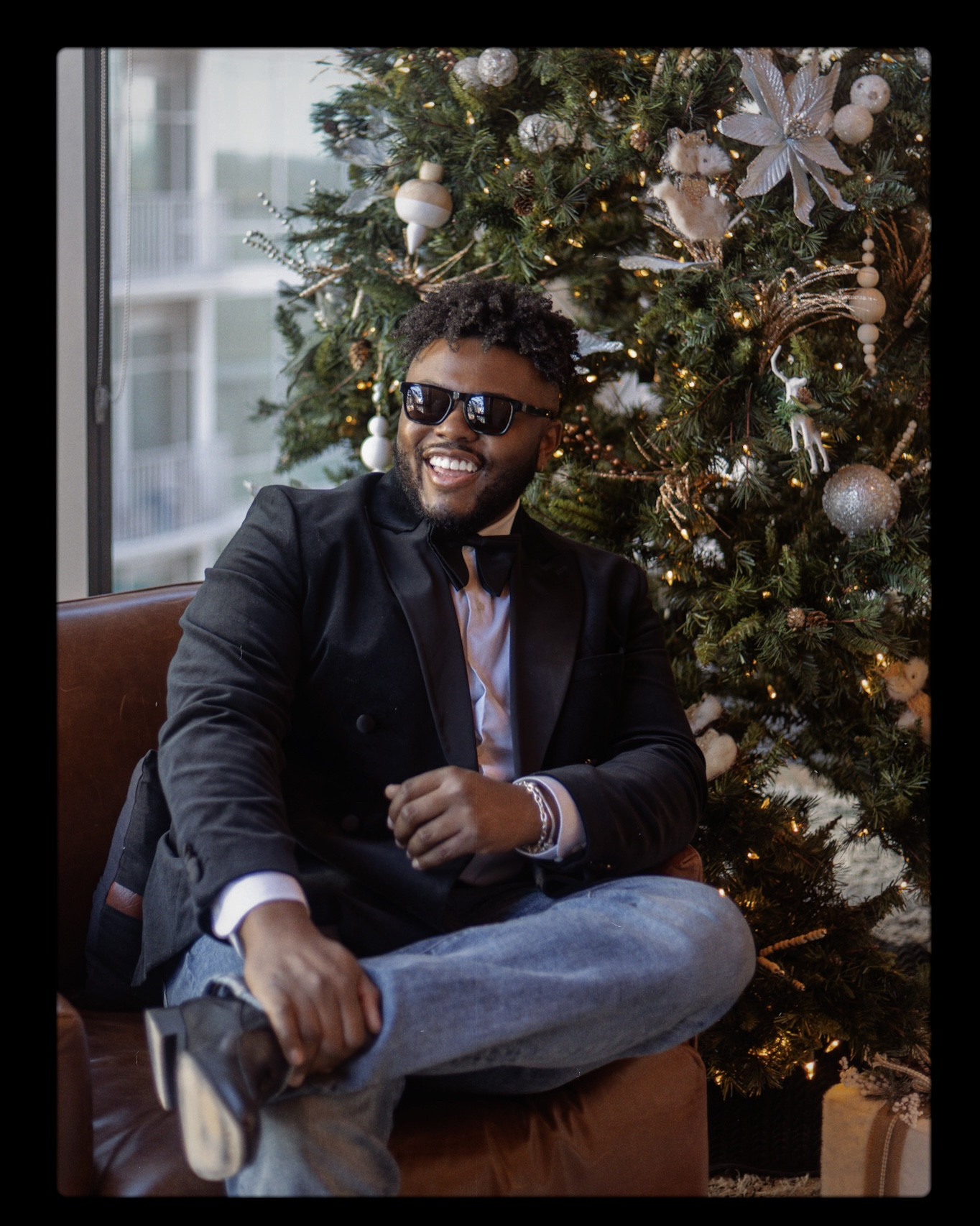A Ralph Lauren-themed Christmas party called for timeless tailoring. I went classic in black loafers, straight-leg jeans, a crisp white button-down, a bow tie, and a velvet tuxedo jacket for that elevated holiday polish. All pieces linked on my LTK for easy shopping  

#LTKHoliday #LTKootd #LTKMens