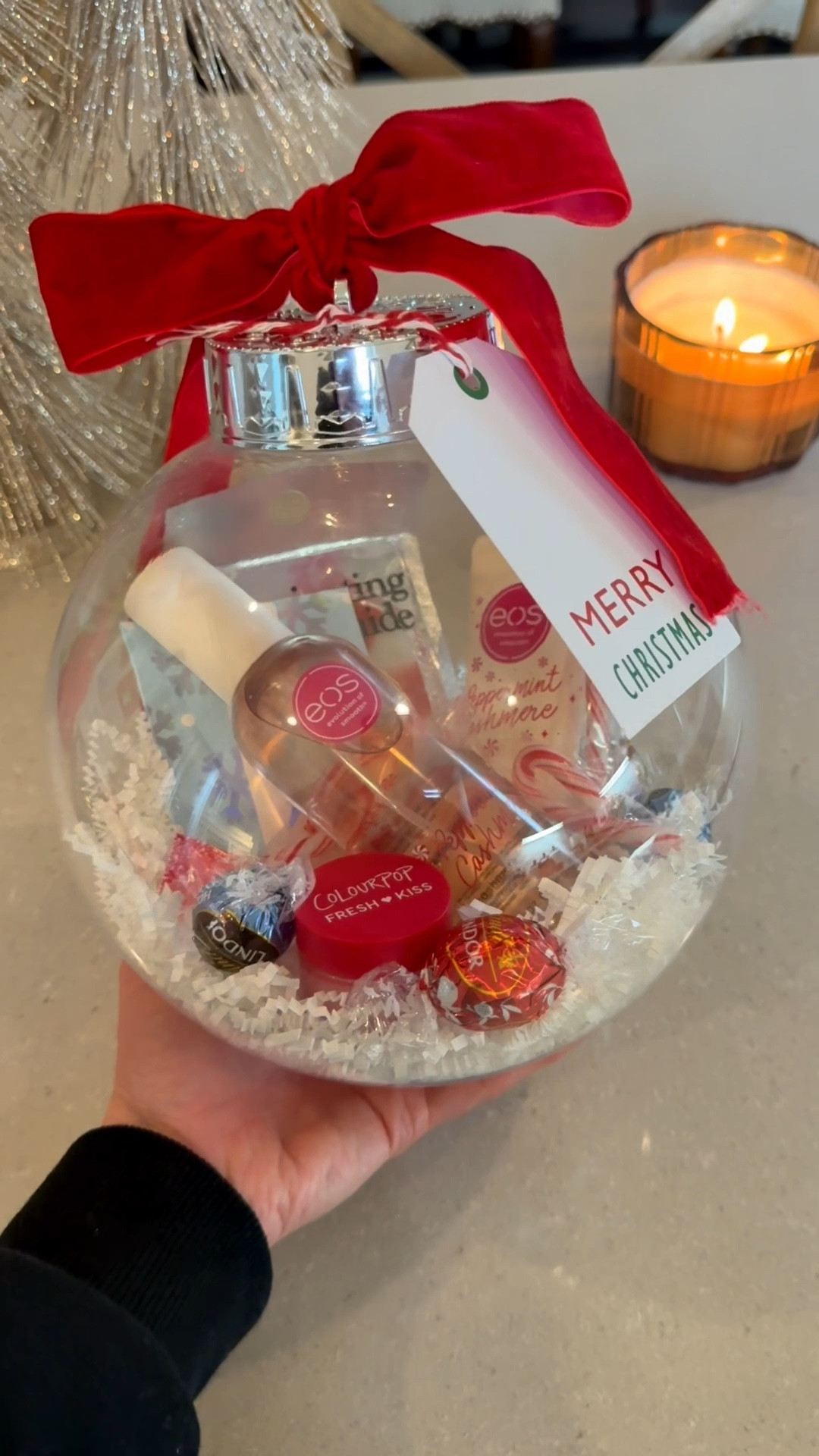 Christmas Gift idea 🎁🌲
I’m doing this for my kids teachers, but I love this idea for anyone! Fill with some of their favorite goodies and a gift card! 

Christmas gift idea, teacher gifts, holiday gift idea, ornament gift, Target, Amazon

#LTKGiftGuide #LTKSeasonal #LTKHoliday