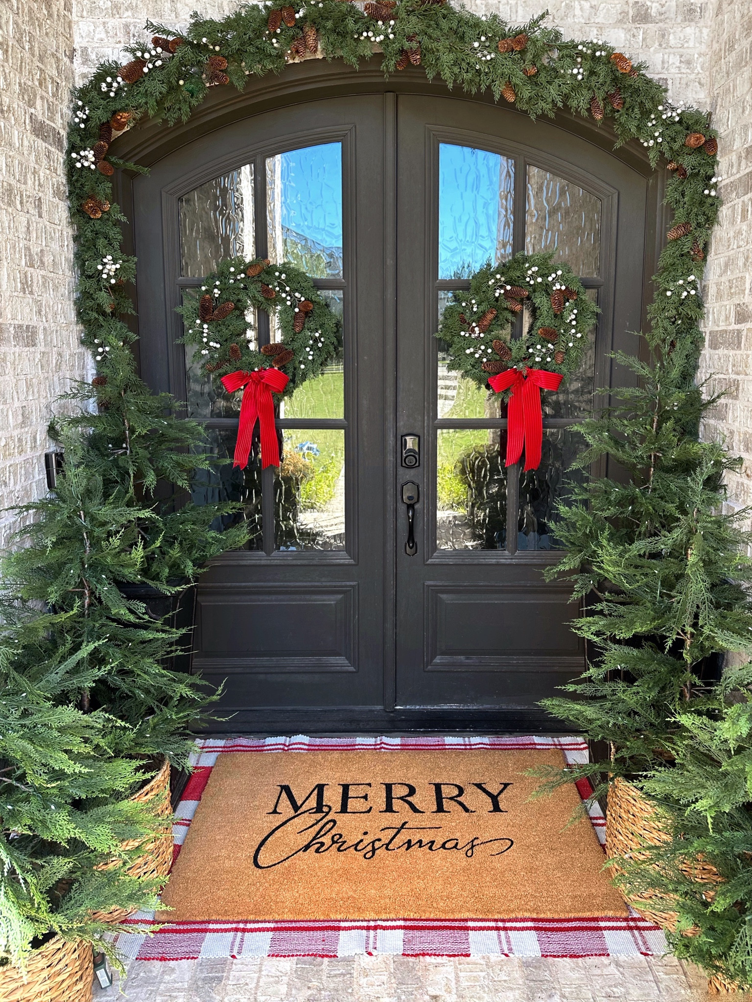 New Christmas doormats are now live 

#LTKSeasonal #LTKHoliday #LTKGiftGuide