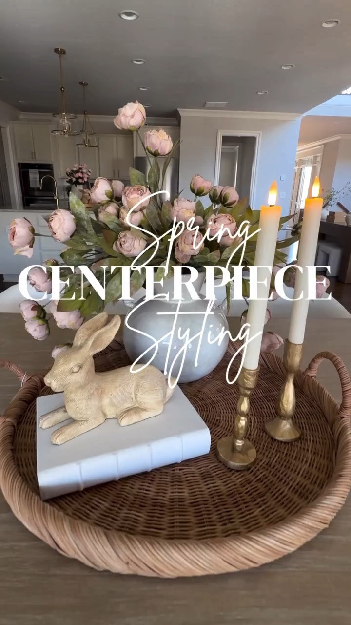 It’s officially spring and I couldn’t resist styling a fresh new centerpiece for my breakfast table. 🌸🐰



The mix of designer-inspired pieces with affordable finds makes this simple centerpiece feel like a total showstopper.

If you love easy seasonal styling ideas, follow along for more decor finds and styling tips all season long!

#springdecor
#springcenterpiece
#springtablescape
#springstyling
#easterdecor

#LTKHome #LTKSeasonal
