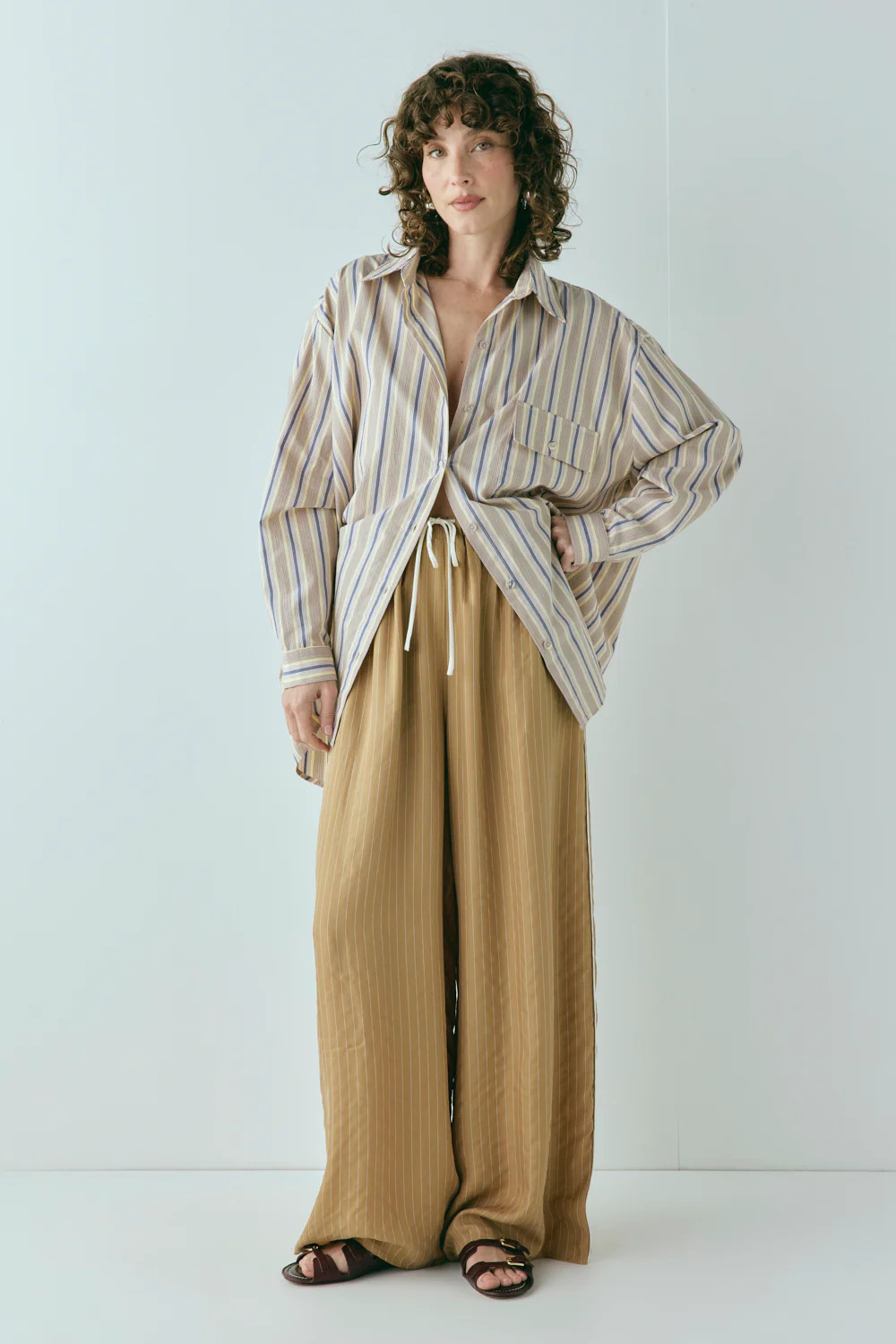 Moonscapes Pants Latte | VRG Grl