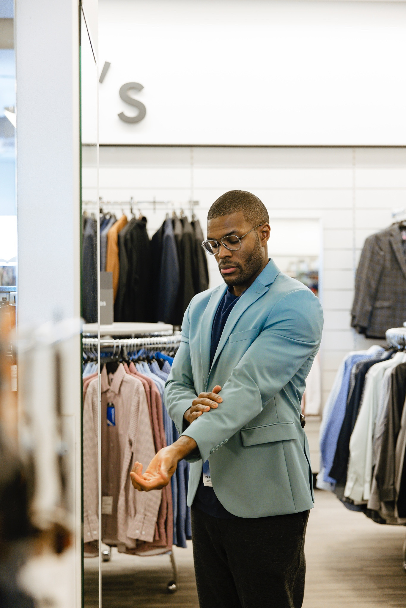 Man, saving money @nordstromrack never felt so good. New Zoom blazer activated! #nordstromrack

#LTKmens #LTKFind #LTKstyletip