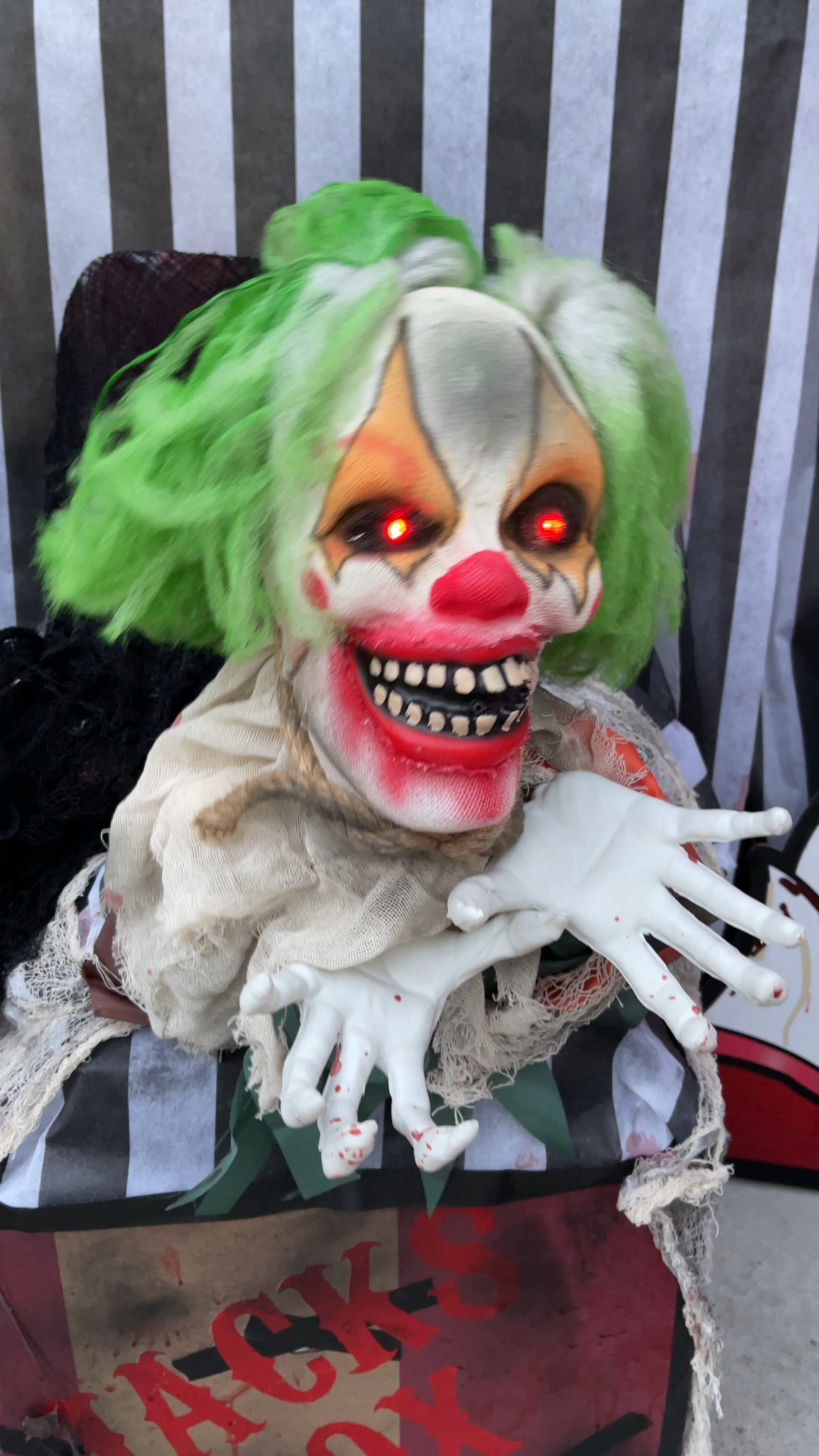 I put this groundbreaking animated clown into a box to turn him into a creepy Jack in the Box! He’s just as creepy on your lawn and has the creepiest sayings 

#LTKSeasonal #LTKSale #LTKparties