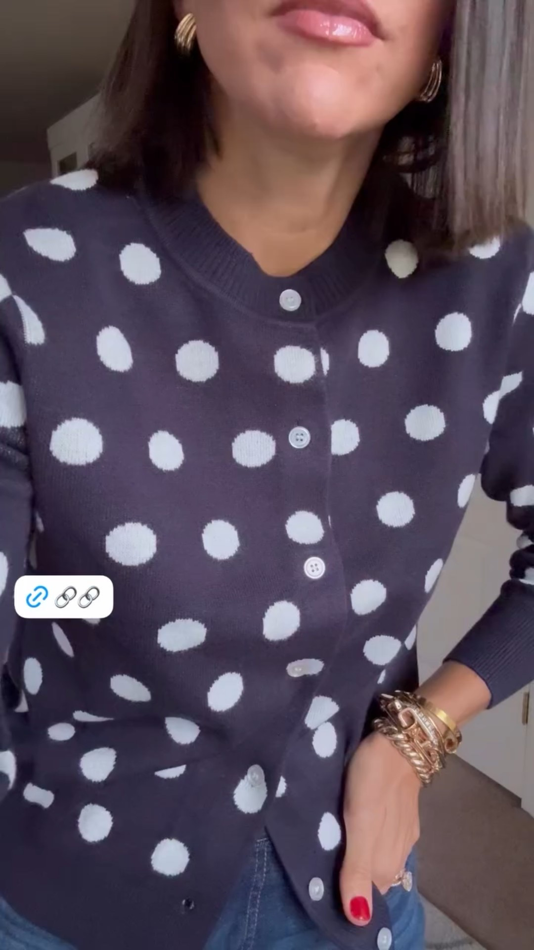 Size small in cardigan
Size 2 in jeans 

#LTKFindsUnder100 #LTKSaleAlert #LTKHoliday