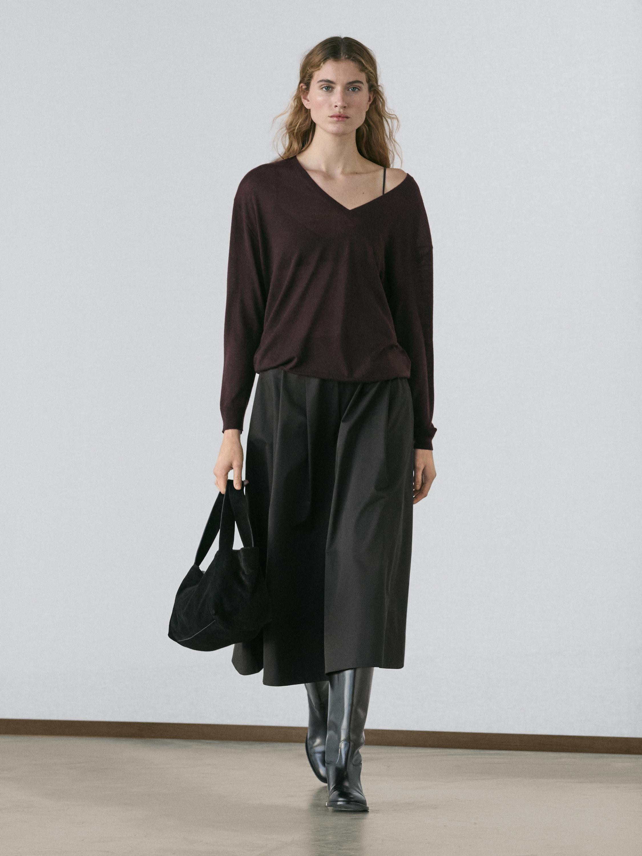 Midi skirt with box pleats | Massimo Dutti US