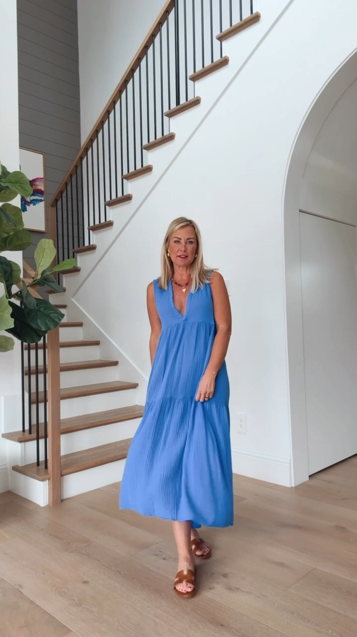 Exclusive Anthropologie code! Code CASSIE20 saves you 20% this weekend only! #sugarplumstyle #anthro #anthropologie

Size regular XS dress, it did shrink a bit in length after laundering


#LTKSaleAlert #LTKOver40 #LTKSeasonal