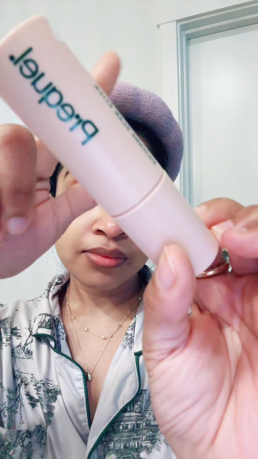 Prequel Scar stick 

#LTKBeauty #LTKselfcare #LTKFindsUnder50