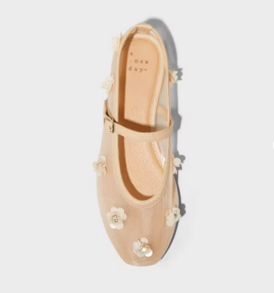 New mesh floral ballet flats at target

#LTKStyleTip #LTKShoeCrush #LTKFindsUnder50