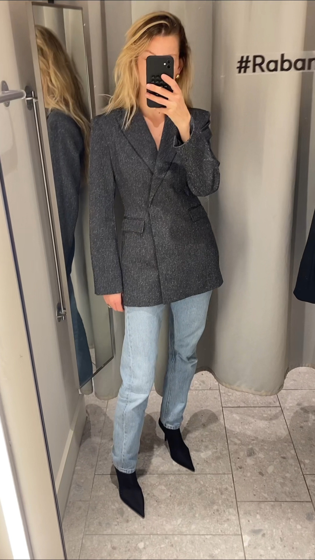 Wow H&M 🤩 #christmasparty #hm #woolcoat 

#LTKstyletip #LTKGiftGuide #LTKHoliday