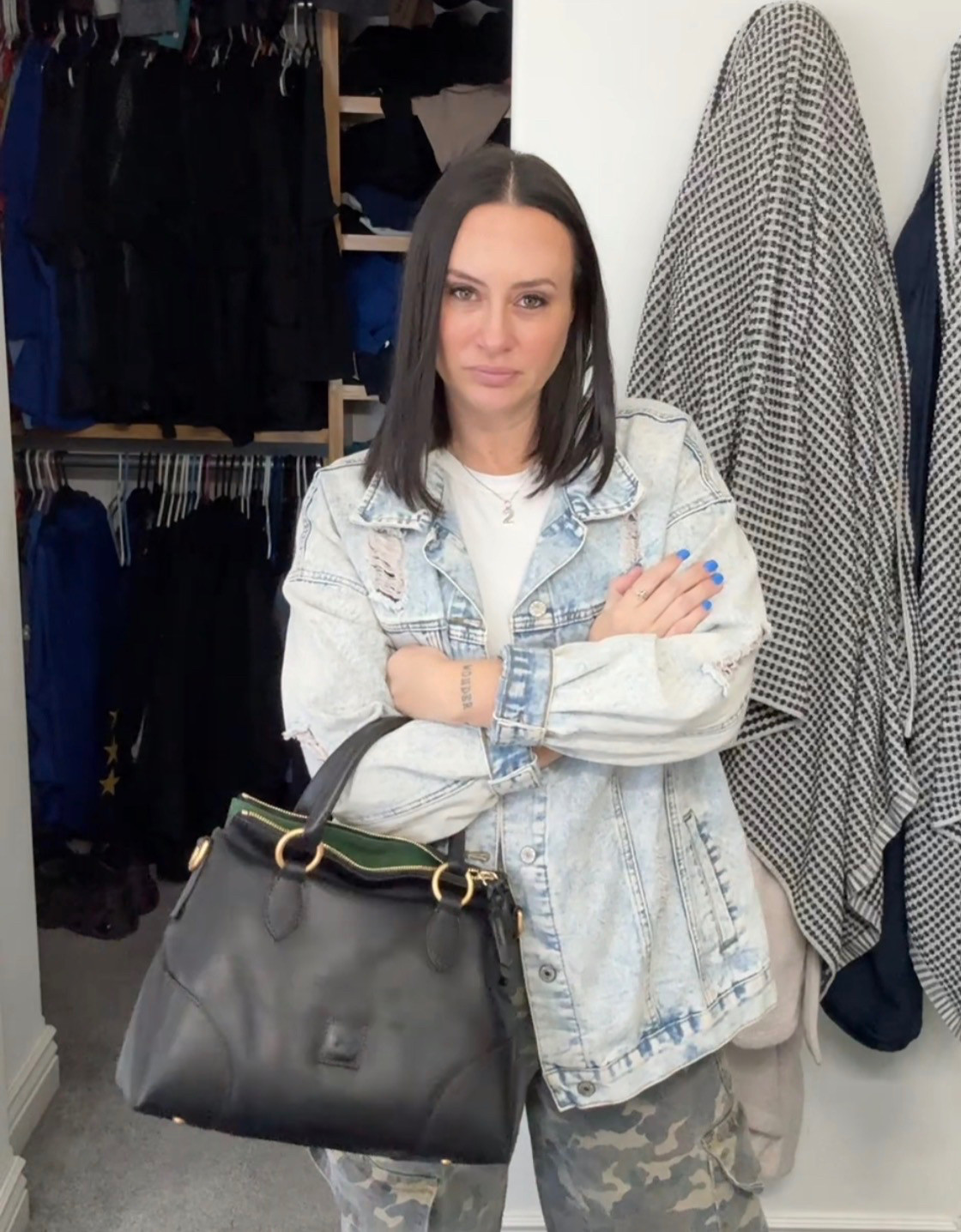 Jumping on the Dooney & Bourke bandwagon and got a Florentine Satchel 38. Obsessed! 

 

#LTKWorkwear
