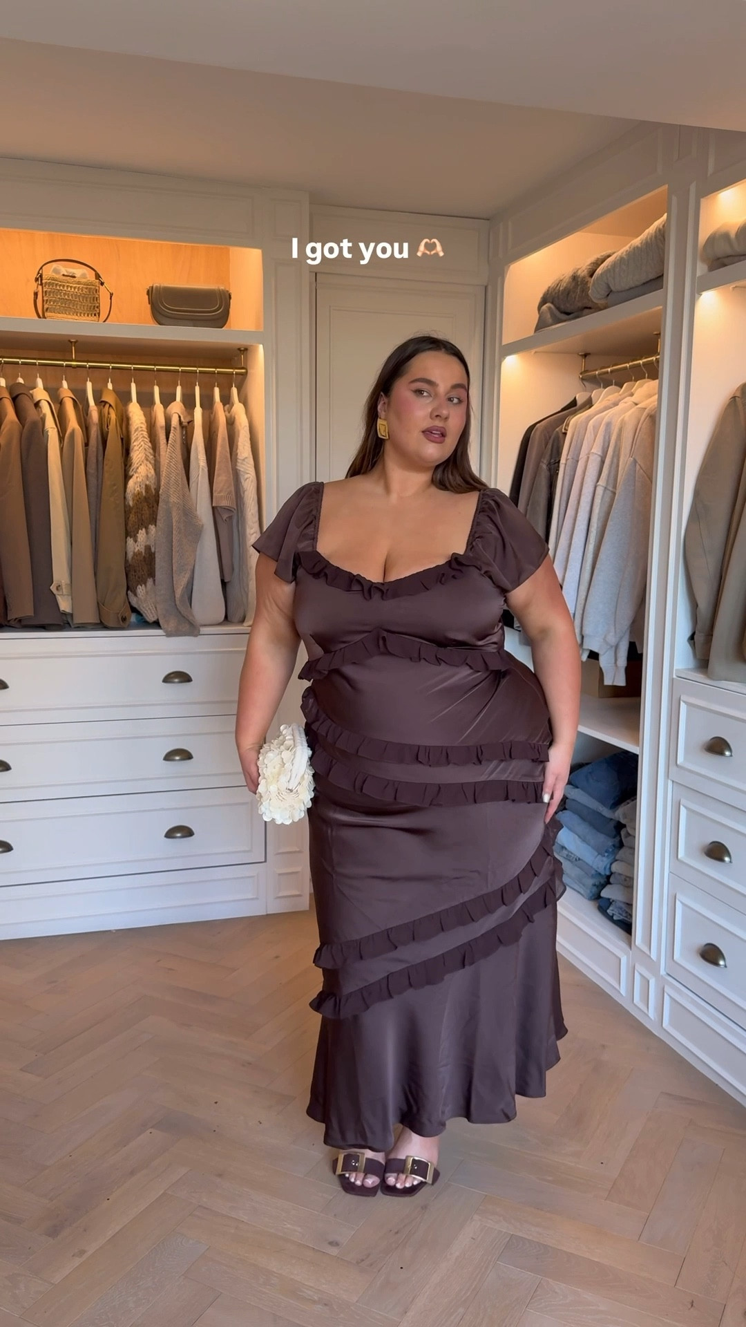 I wear size 22 in this dress. ✨

#LTKfestive #LTKplussize #LTKmidsize