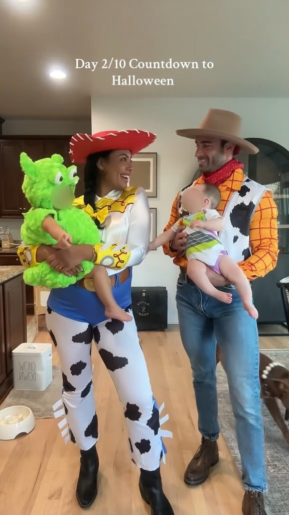 Toy Story family Halloween costume 

#woody #jessie #buzzlightyear #alien #babyhalloweencostume

#LTKHalloween #LTKBaby #LTKFamily