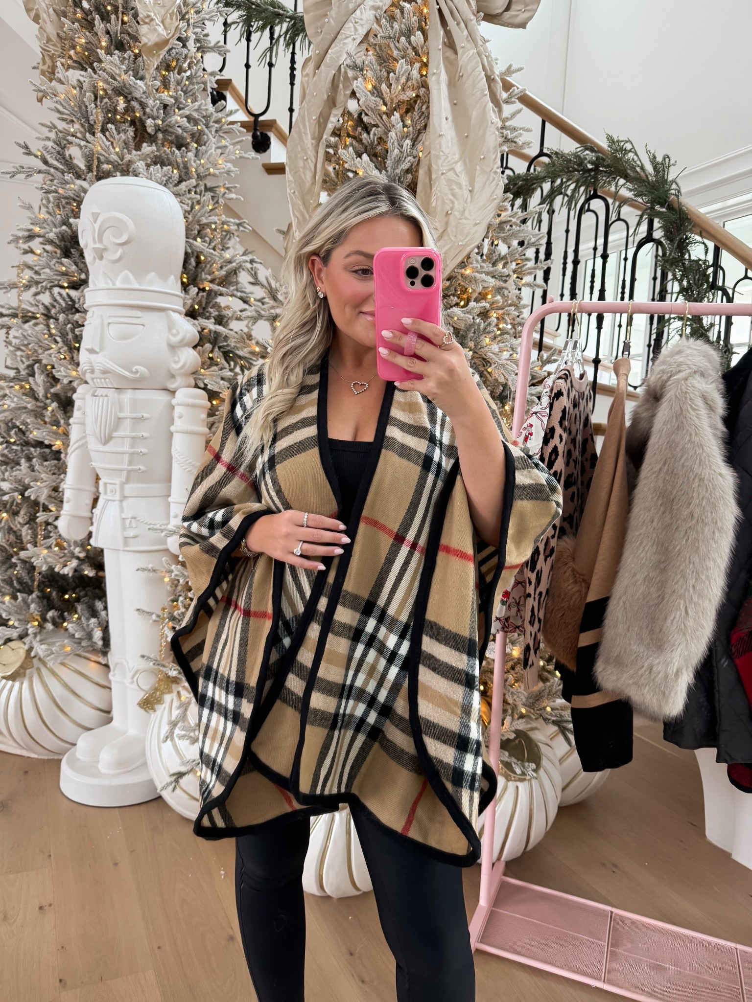 It’s giving burberry at such a good price! Love this poncho! 

#LTKSaleAlert #LTKGiftGuide #LTKPetite