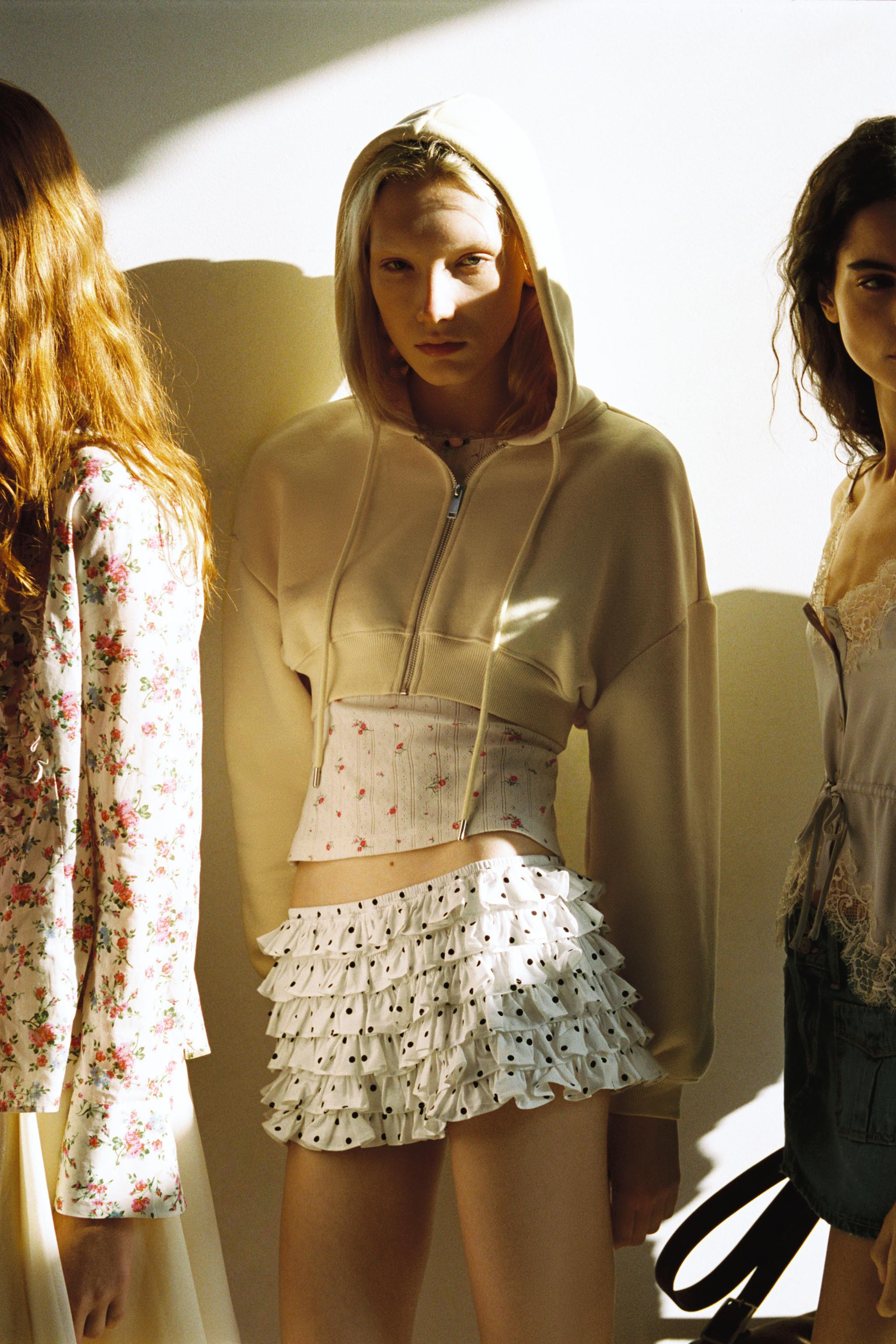 MINI RUFFLED POLKA DOT SHORTS | Zara UK