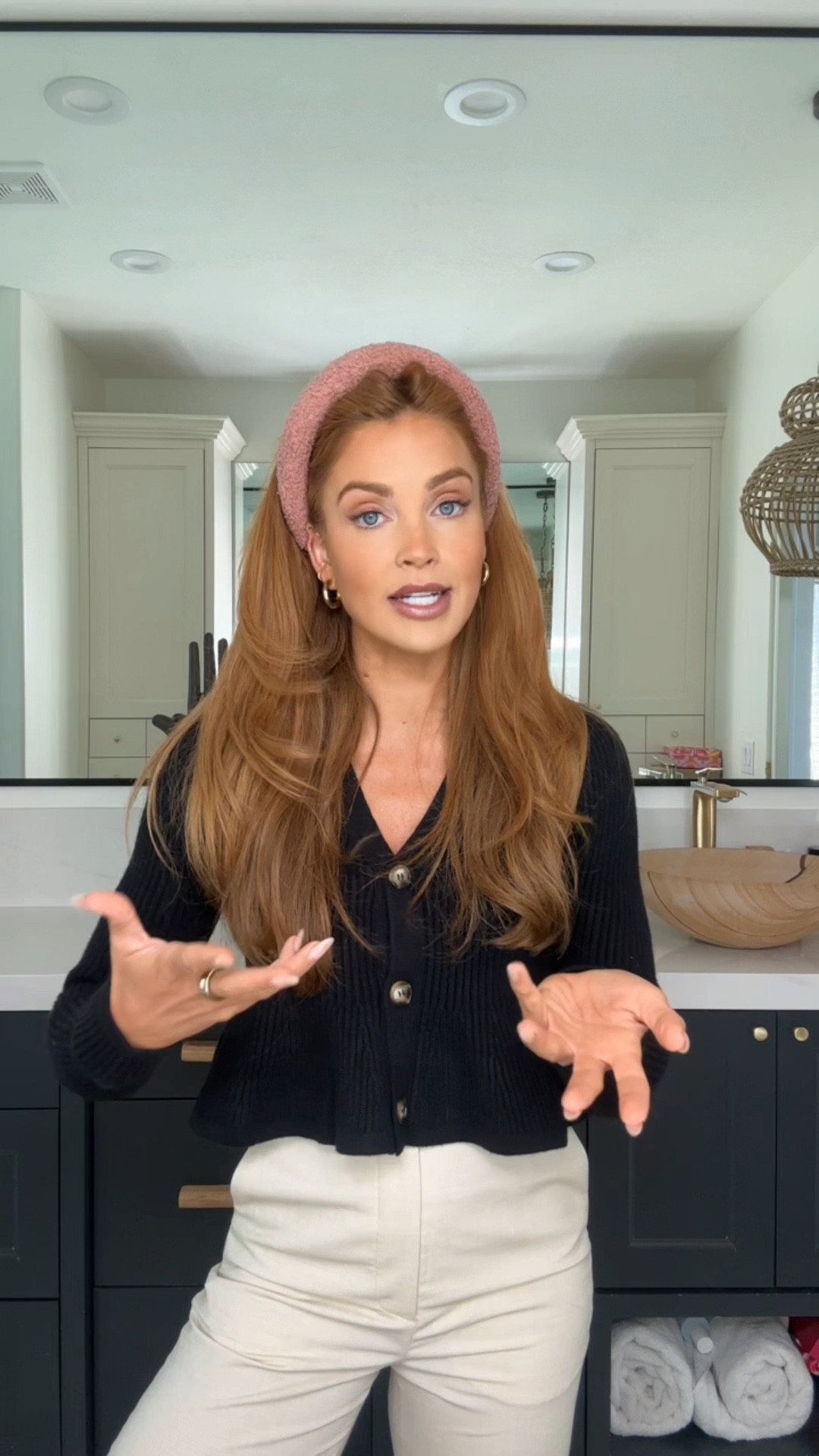 How I make my hair last a week between washes. 