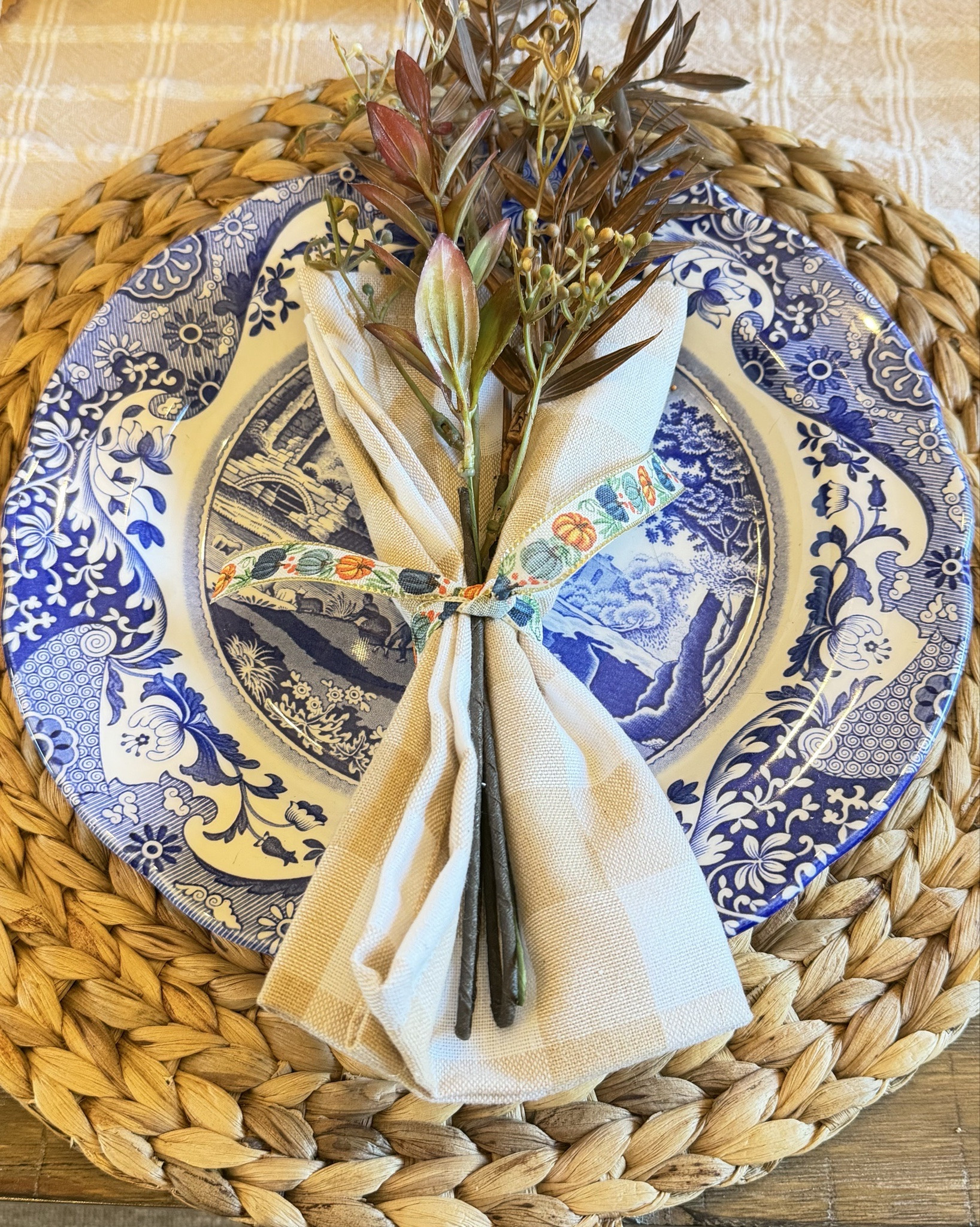 ✨ Create a stunning blue and white Thanksgiving tablescape with me! From elegant place settings to seasonal décor, this calming color palette brings a fresh twist to your holiday table. 💙🤍

#ThanksgivingTablescape #BlueAndWhiteDecor #HolidayTablescape #FallDecorIdeas #TablescapeInspiration #ThanksgivingDecor #HomeDecor #EntertainingIdeas #TableSettingInspo #YouTubeShorts

#LTKHoliday #LTKHome #LTKSeasonal