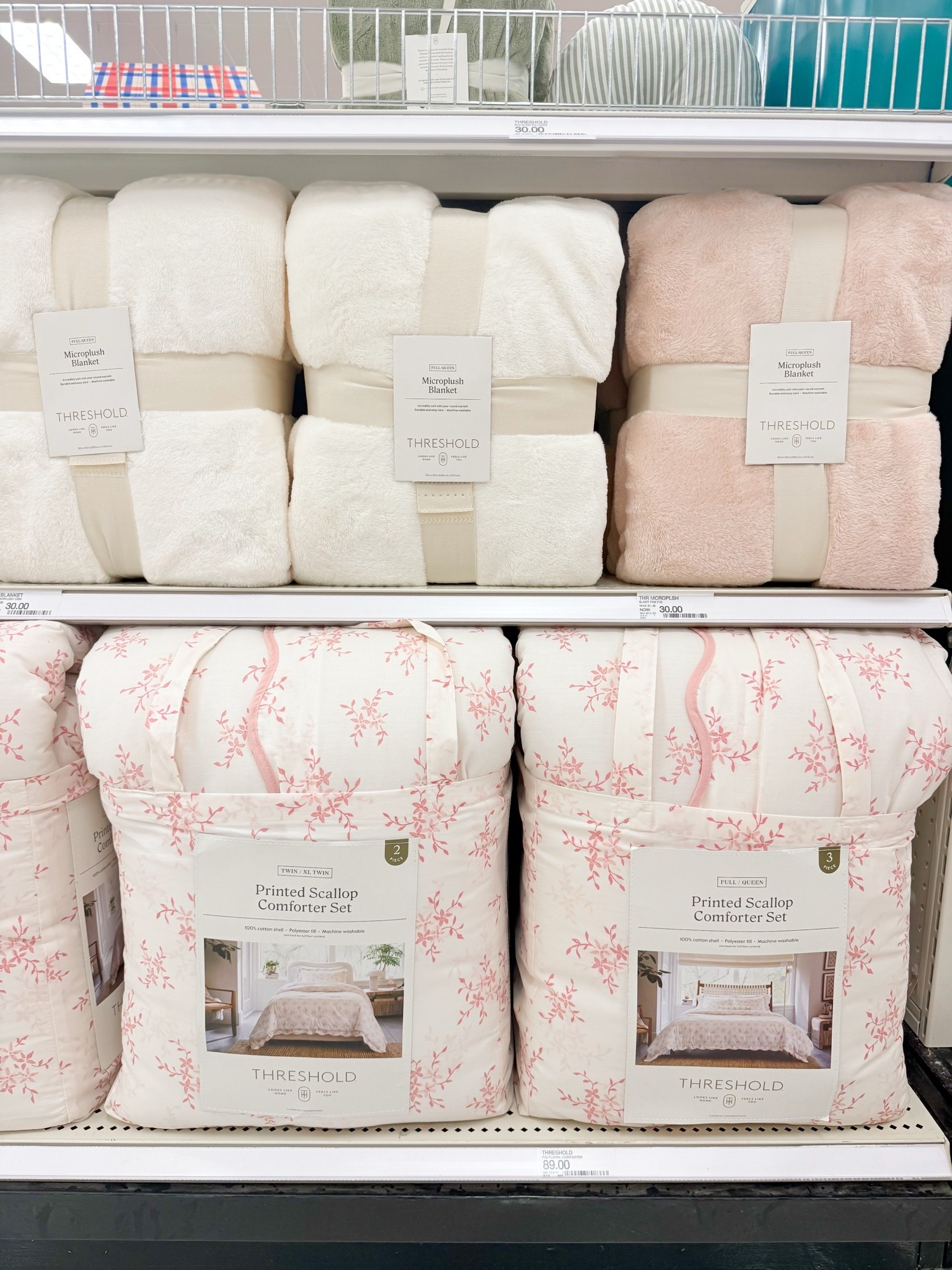 Bedding sets and blankets on sale during target circle week 




Target home 
Target deals 
Love shack fancy 
Floral bedding 
College dorm decor 
Girls bedroom

#LTKHome #LTKSaleAlert #LTKU