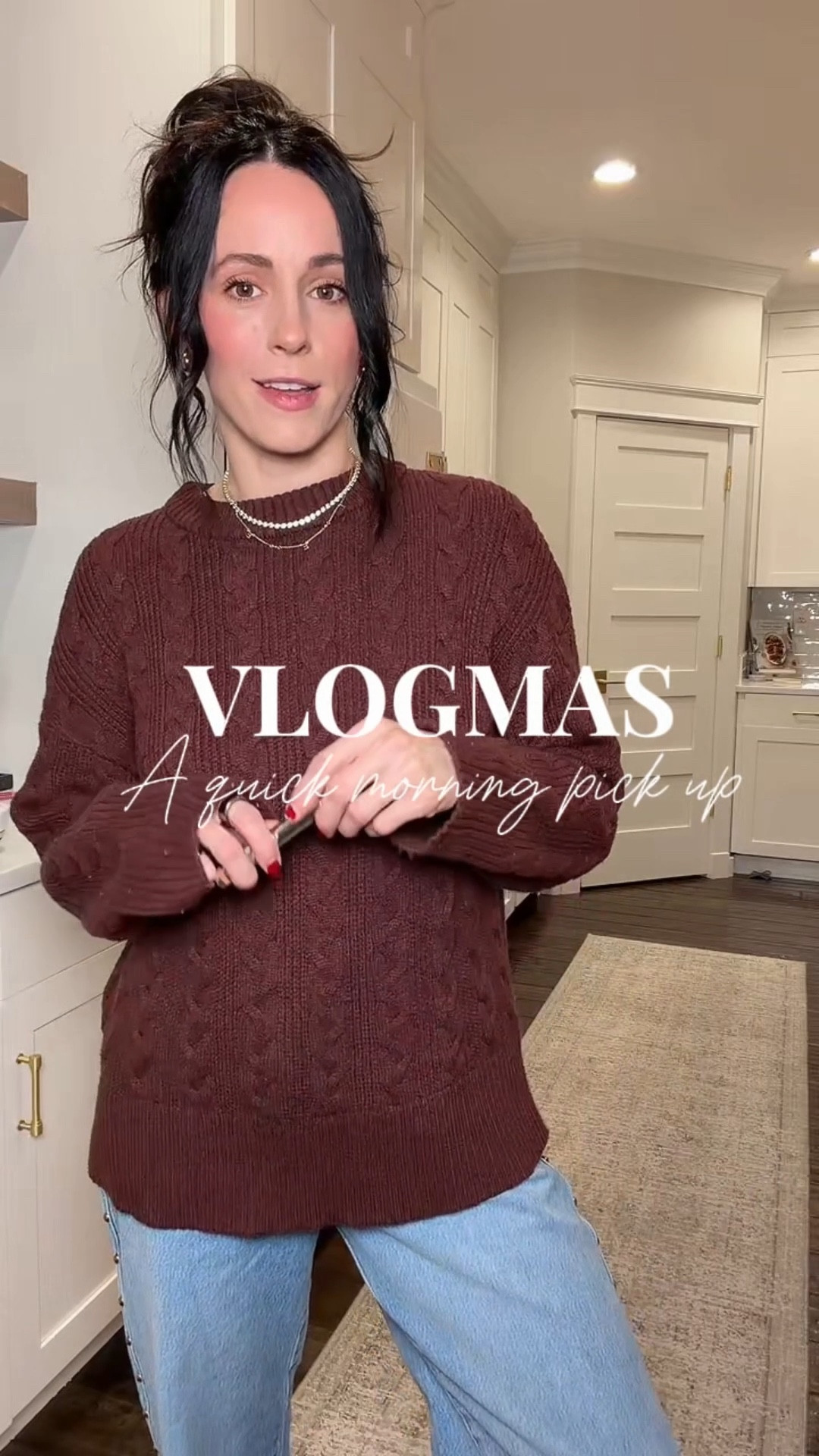 I feel very 90’s winter today & I’m not mad about it. I love an oversized sweater & Jean combo this time of year.

Wearing a M in the sweater. 

#LTKmomlife #LTKmorningroutine #LTKootd