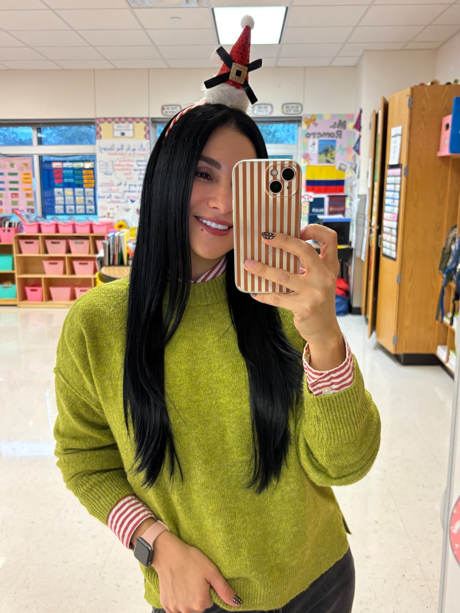 🎄 Festive but make it chic 💚❤️
Soft olive green sweater outfit 💚 • Red & white striped shirt outfit ❤️ • Black washed jeans outfit 🖤 • Adidas sneakers outfit ✨ • Holiday teacher outfit idea 🎁 • Preppy Christmas look • Casual festive style 🎄 • LTK holiday fashion finds • Green & red outfit aesthetic 💚❤️

#LTKHoliday #LTKSeasonal #LTKootd