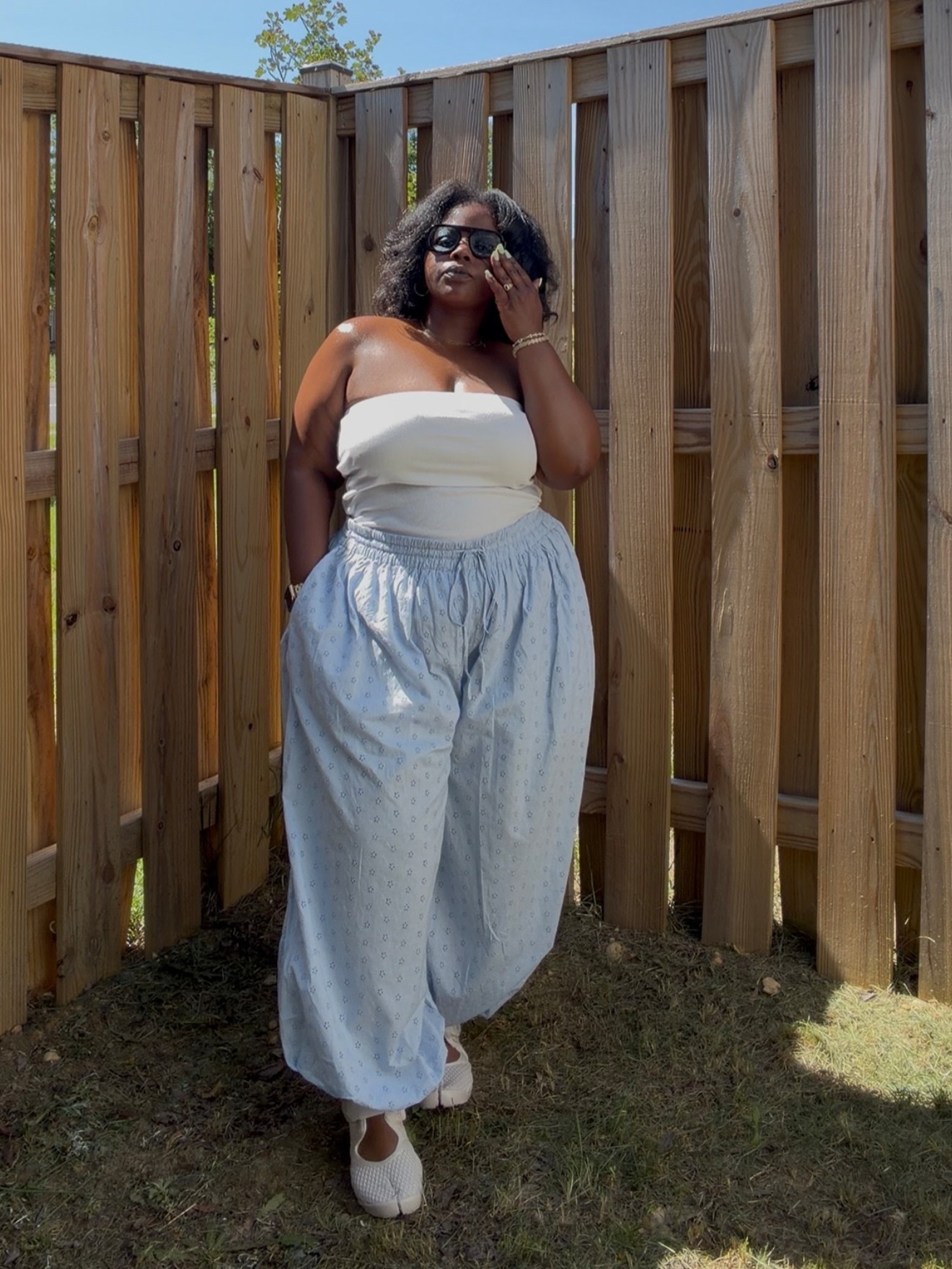 Pants: Walmart (1XL for oversized look) 
Top: Old Navy (L) 
Shoes- @Nike US Air Rift 
#walmartfind #walmart #ballonpants

#LTKgrwm #LTKootd #LTKMidsize
