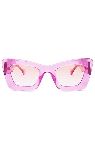 La Piscine Cat Eye Sunglasses in Magenta | Revolve Clothing (Global)