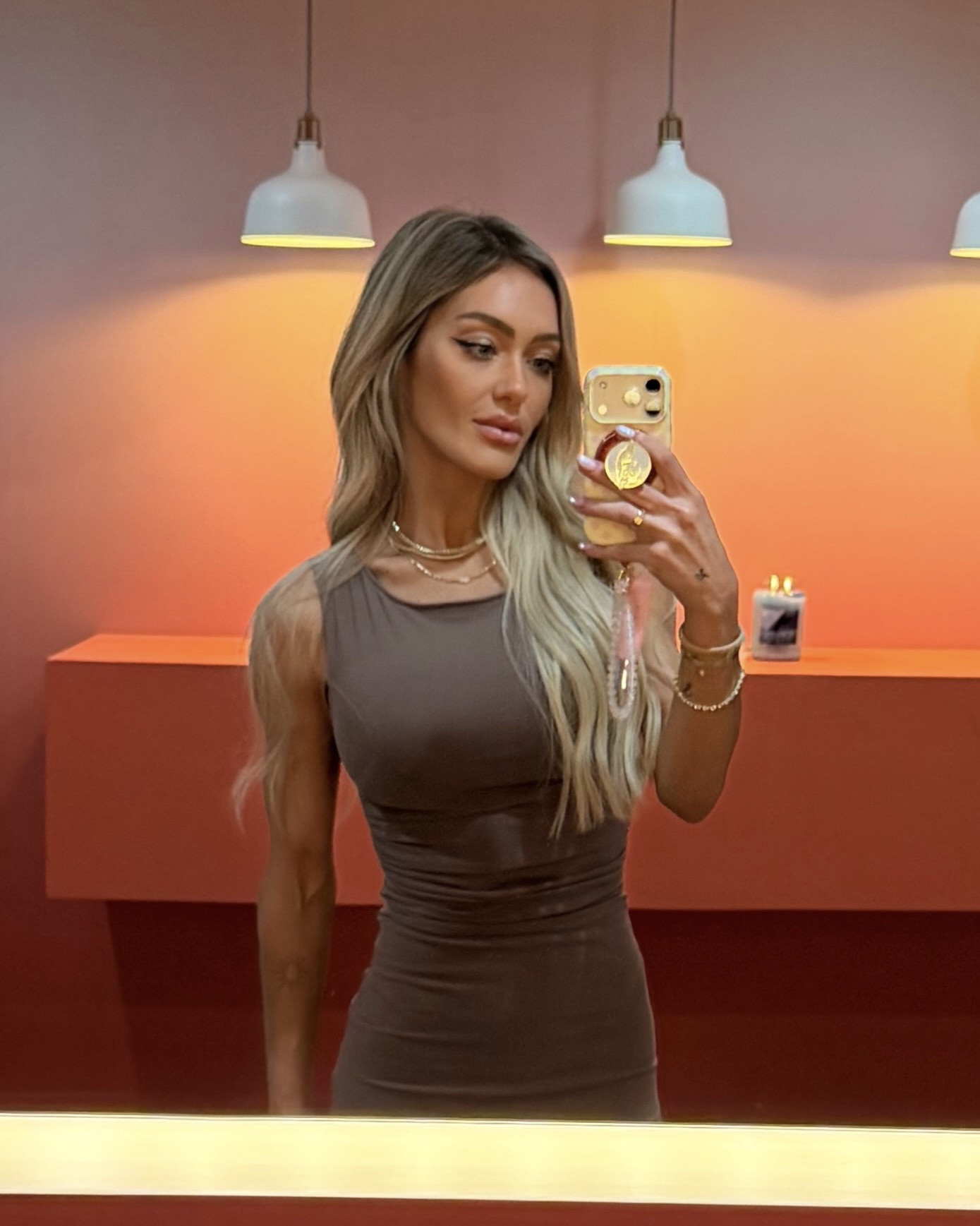 The most sexy modest dress EVER!! It’s giving office siren 🚨 

Thick flattering material, perfect length to show leg, but not over the top. Super flattering neckline & rouging at the waist. The color is the perfect taupe, but it comes in 5 more shades! 

Linked!👇🏼

#LTKmomlife #LTKgrwm #LTKootd