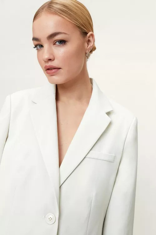Oversized Single Breasted Padded Shoulder Blazer | Nasty Gal (US)