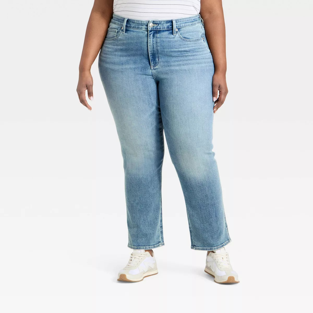 Women's High-Rise Straight Jeans - Universal Thread™ Light Wash 17 | Target