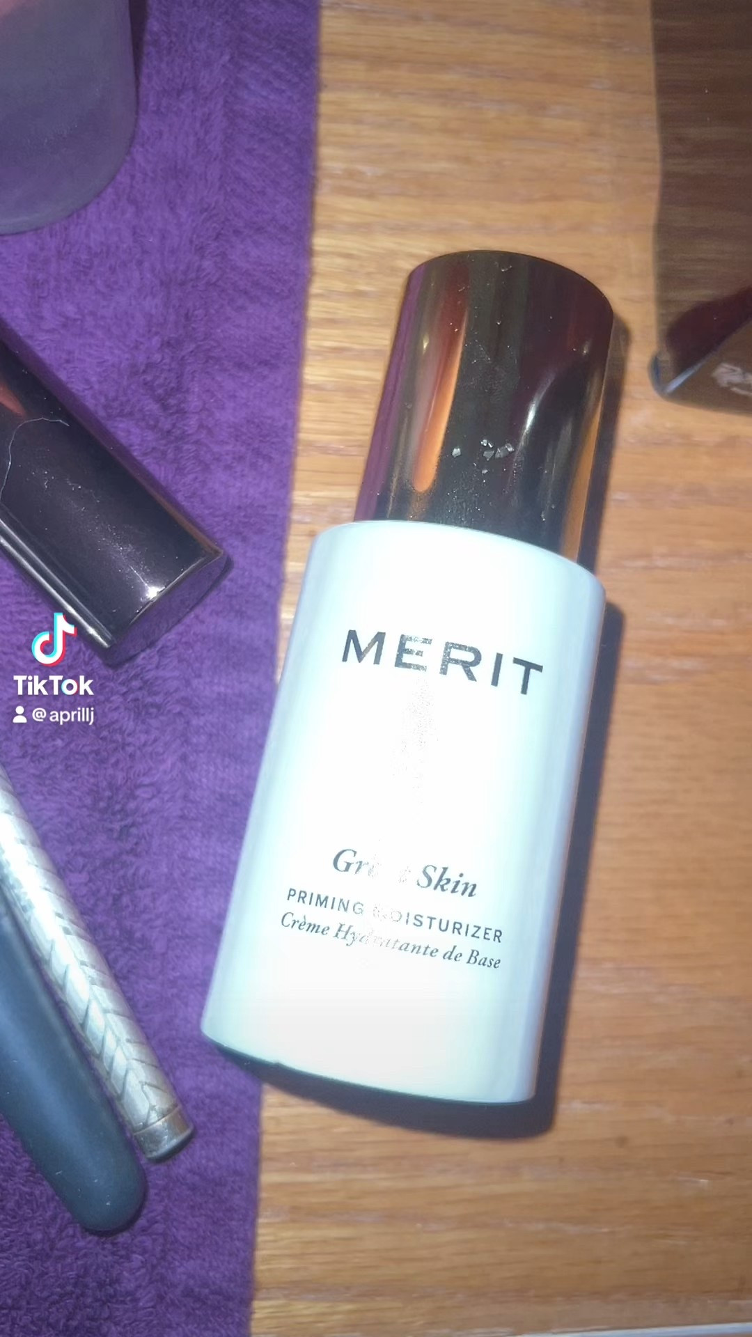 Stocking stuffer! Beauty edition #ltkholiday


#LTKGiftGuide #LTKHoliday #LTKBeauty