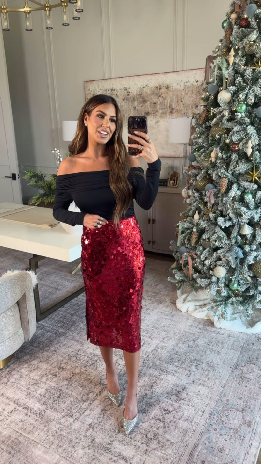 this skirt is sooo festive for the holidays! ❤️ @macys ✨  

wearing a small in both! 

 #macyspartner #LTKHoliday