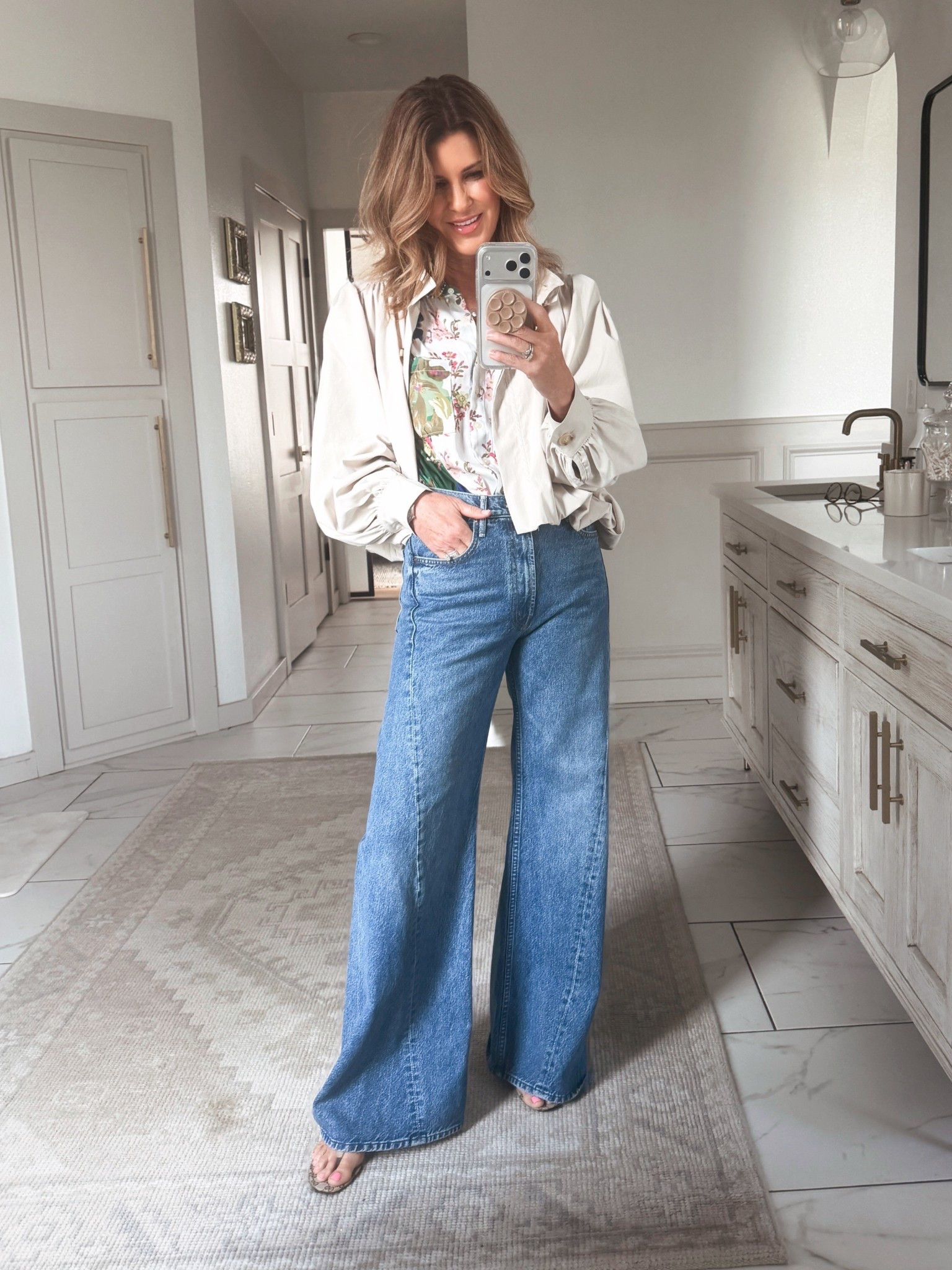 Ootd 
Small relaxed fit blouse
Size 27 high-rise lemon twist jeans 
Medium jacket 

#LTKOver40