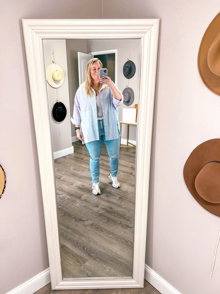 Super skinny ankle jeans styled with a cropped top and striped button up shirt. The colors on this button up shirt is perfect for spring. 

Plus size spring 
Spring outfit 
Plus size outfit 
Spring style 
Striped shirt 
Striped button up 
Platform sneakers 
Size 18 
Size 20  

#LTKover40 #LTKstyletip #LTKplussize