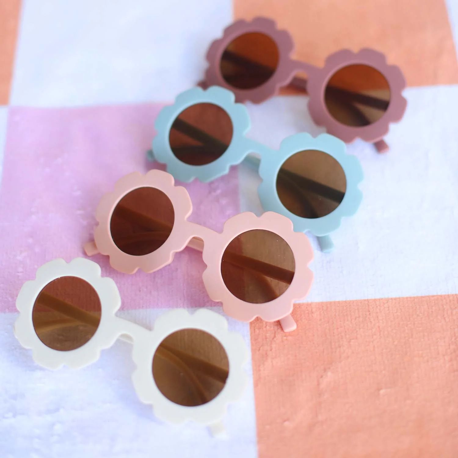 Groovy Sunnies | Caden Lane