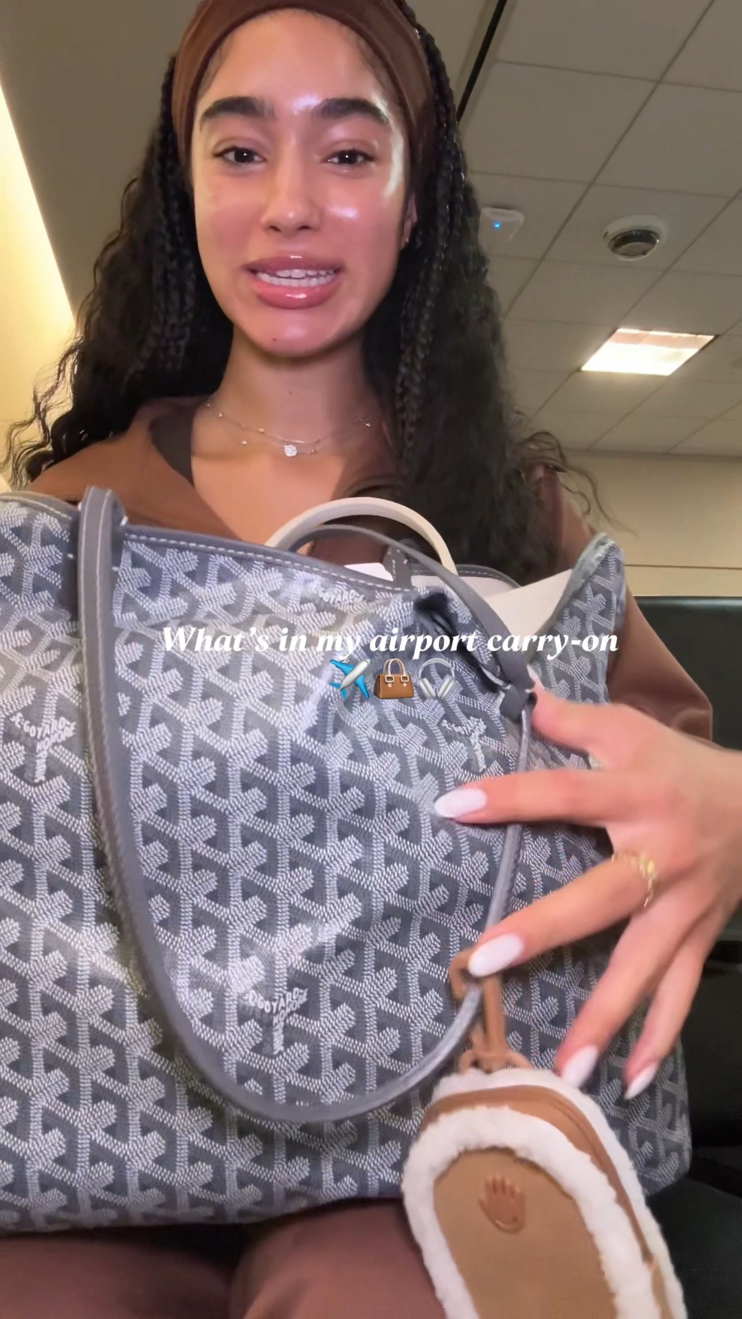 Everything I keep in my airport carry-on ✈️👜✨ anything that I couldn’t linked I added a similar option 😂

#LTKBeauty #LTKItBag #LTKTravel